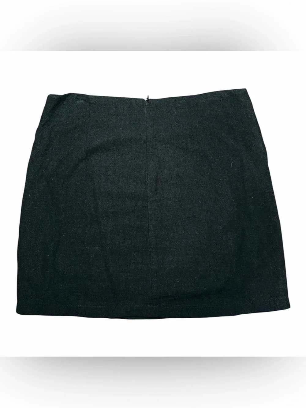 Women’s Size Medium Black Floral Embroidered Mini Skirt by Umgee